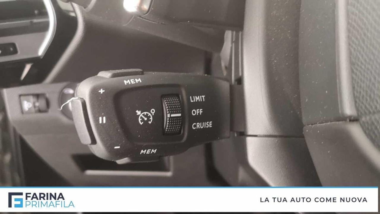 DS DS DS 7 Crossback usata, con hill holder