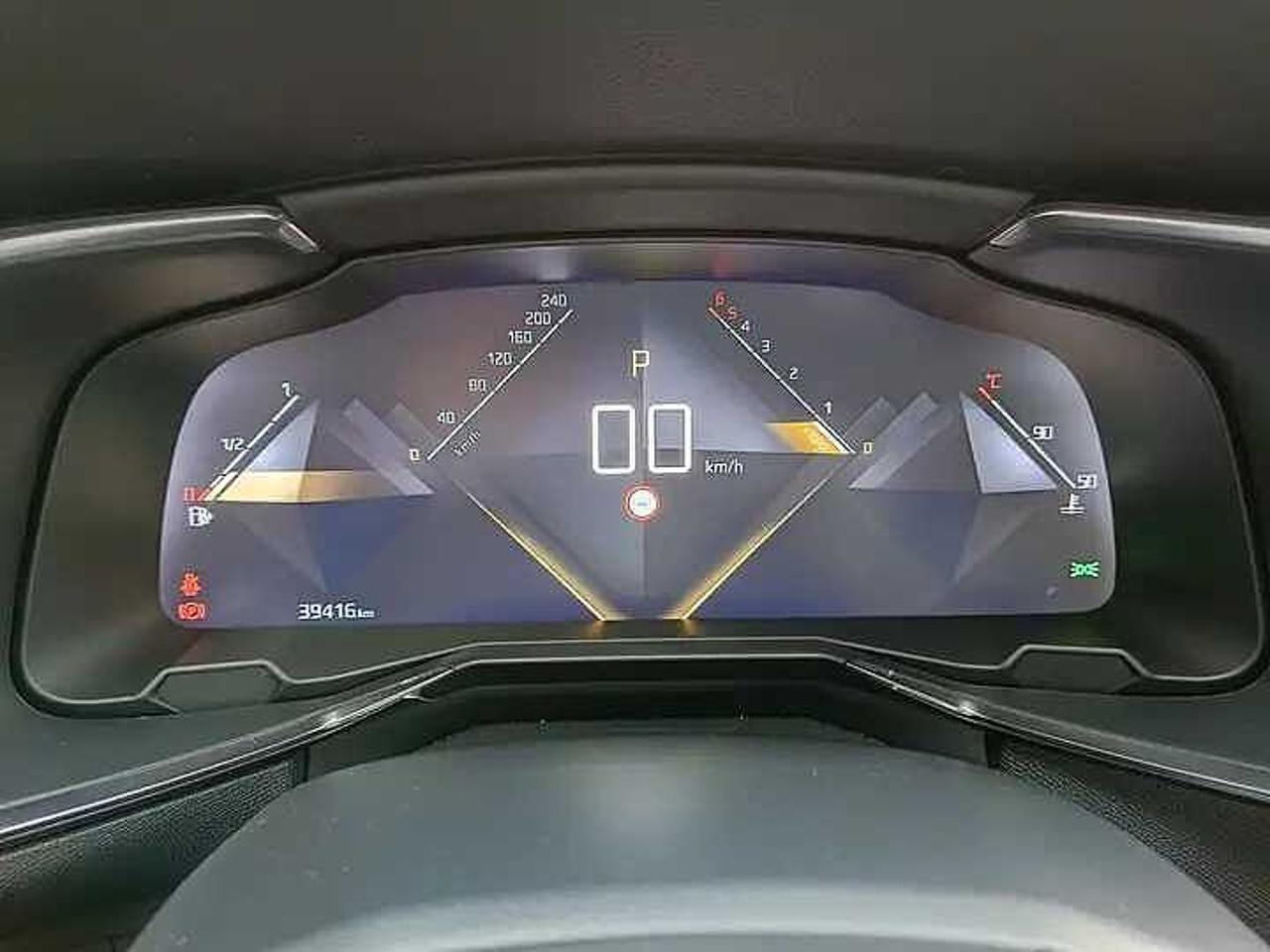 DS DS DS 7 Crossback usata, con 8 marce