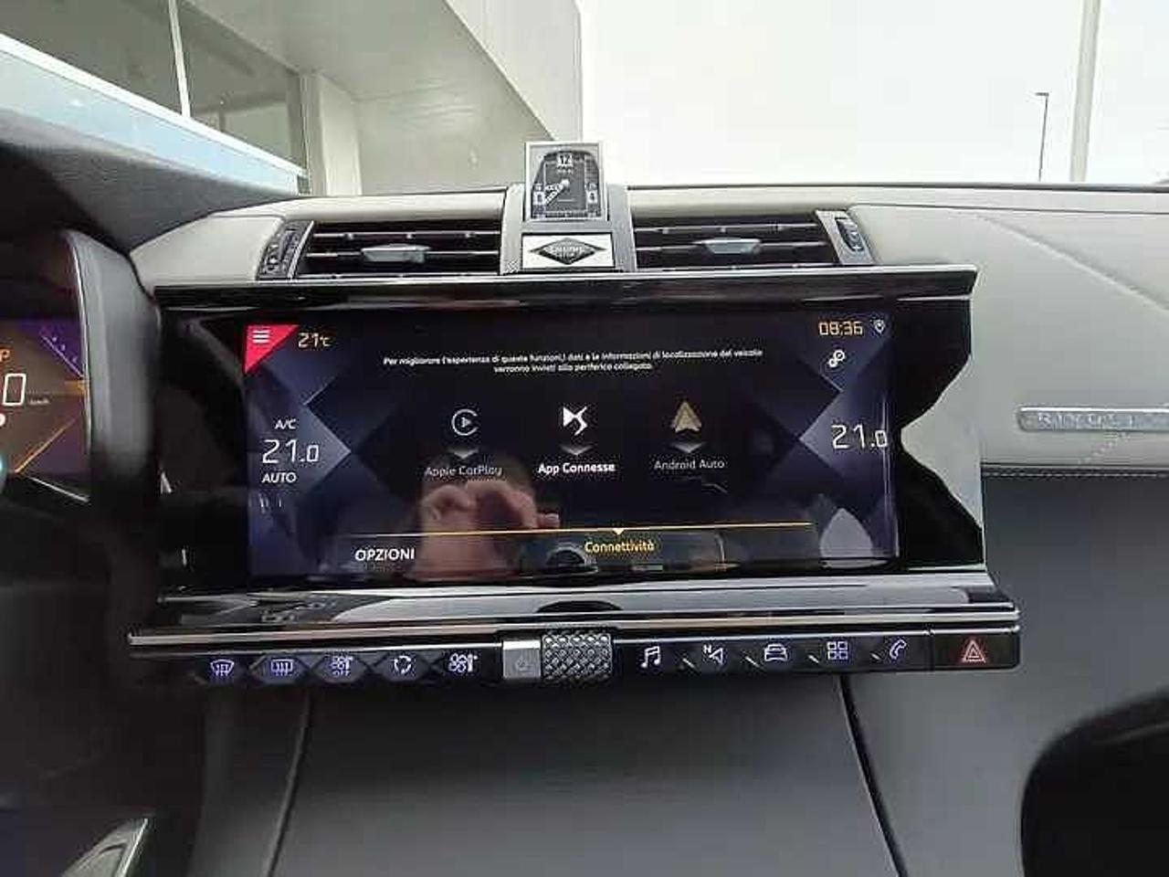DS DS DS 7 Crossback usata, con alzacristalli elettrici anteriori e posteriori