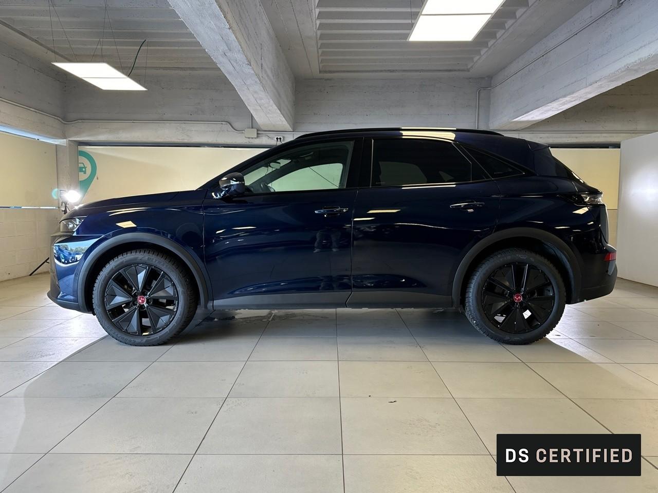 DS DS DS 7 Crossback usata, con bracciolo anteriore