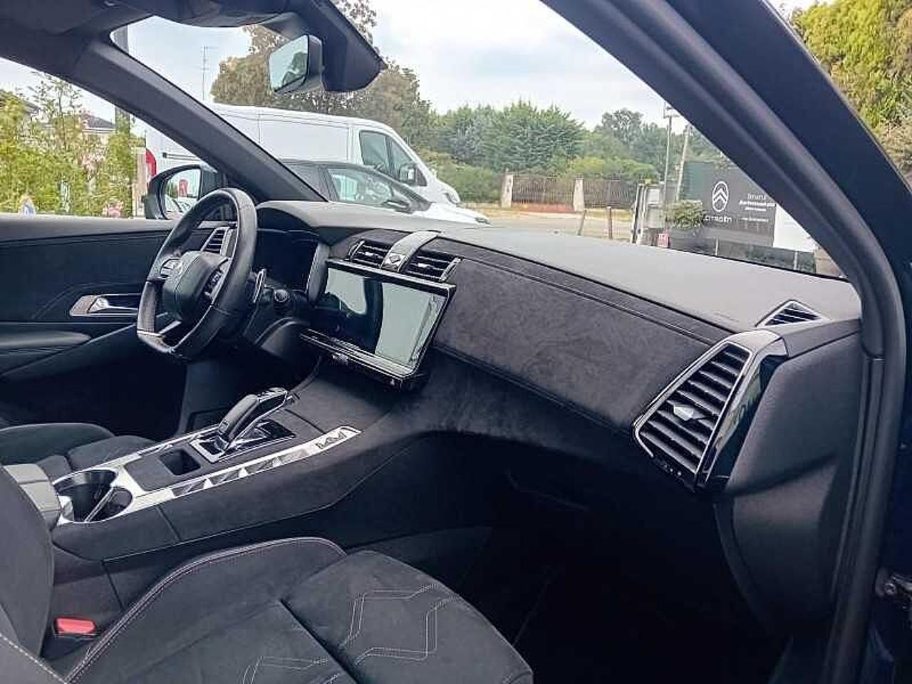 DS DS DS 7 Crossback usata, con 5 porte