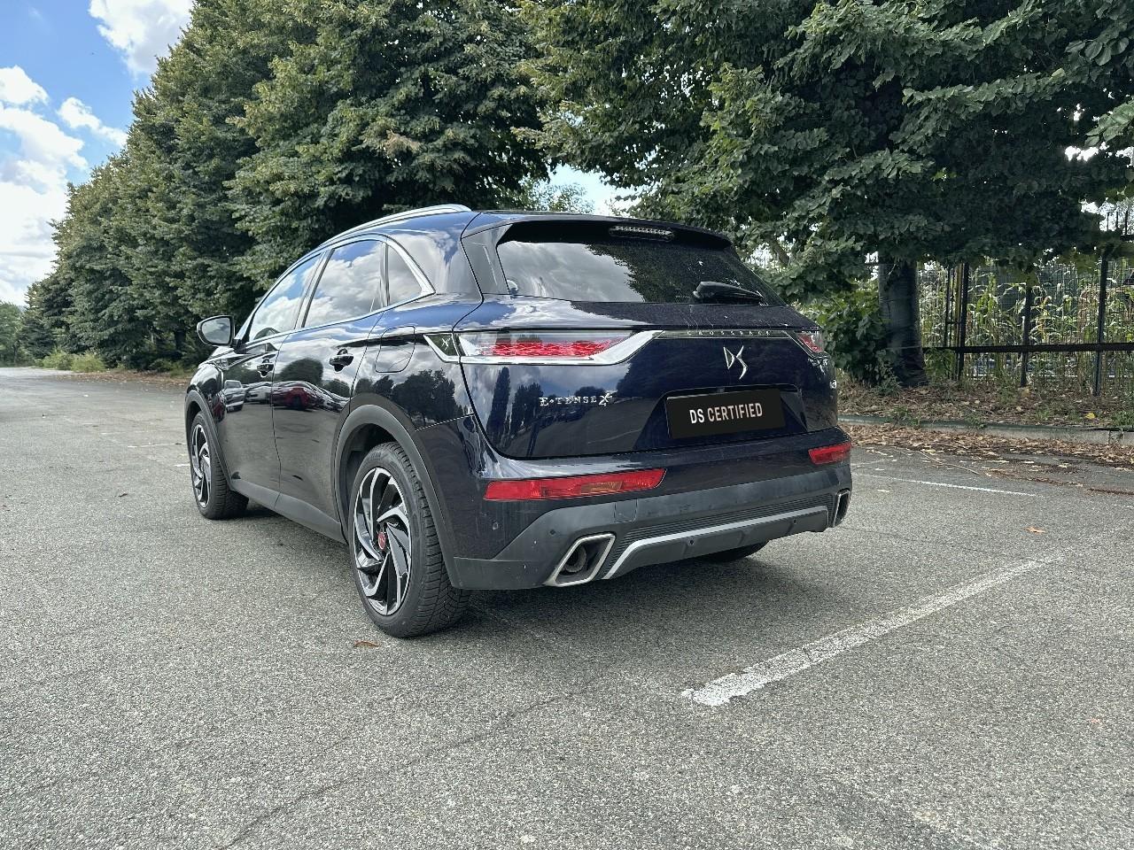 DS DS DS 7 Crossback usata, con bracciolo posteriore