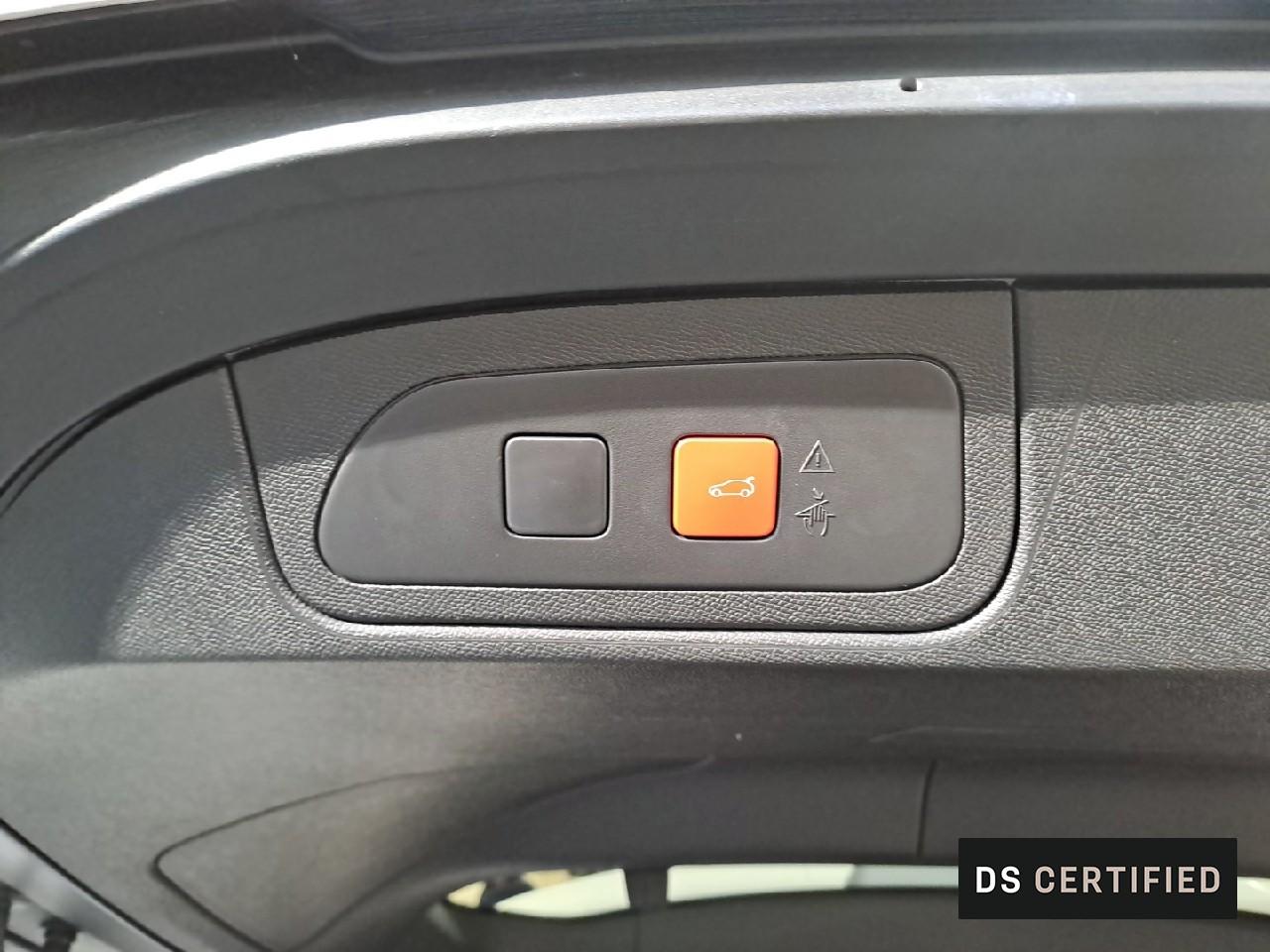 DS DS DS 7 Crossback usata, con airbag anteriore conducente, airbag anteriore passeggero con interrutore di disattivazione