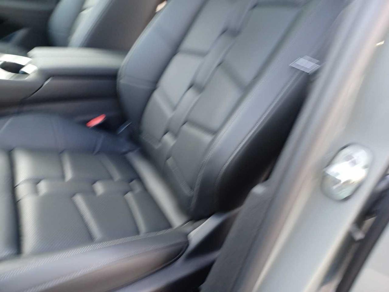 DS DS DS 7 Crossback usata, con 8 marce