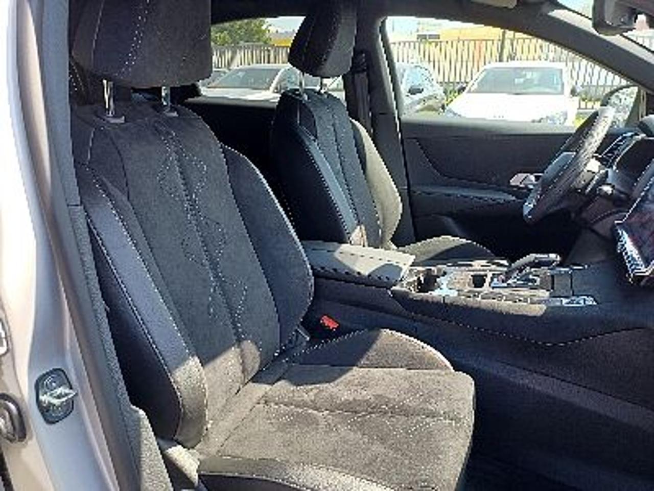 DS DS DS 7 Crossback usata, con android auto & apple carplay