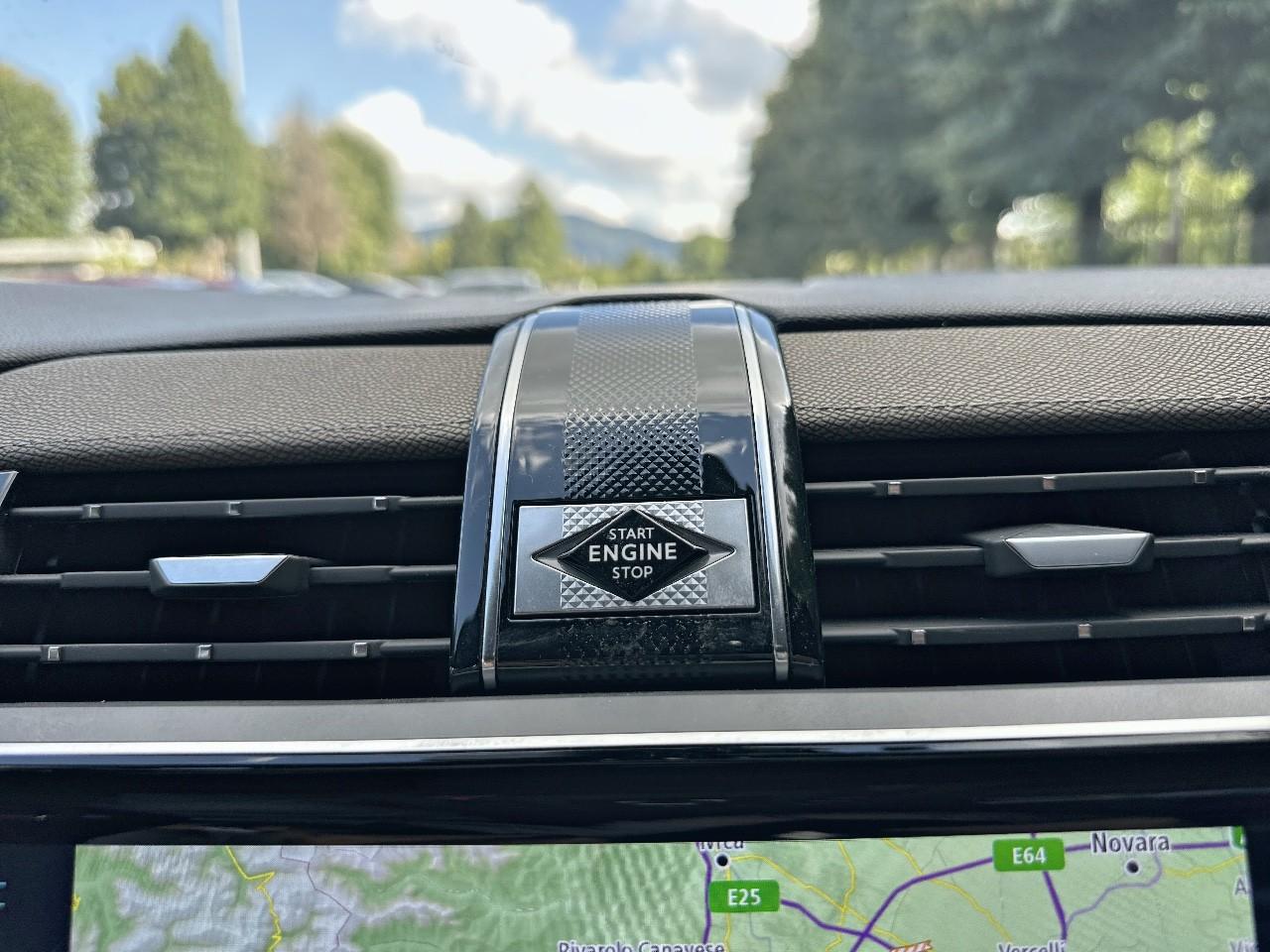 DS DS DS 7 Crossback usata, con alzacristalli elettrici anteriori e posteriori , numero ad impulso 2