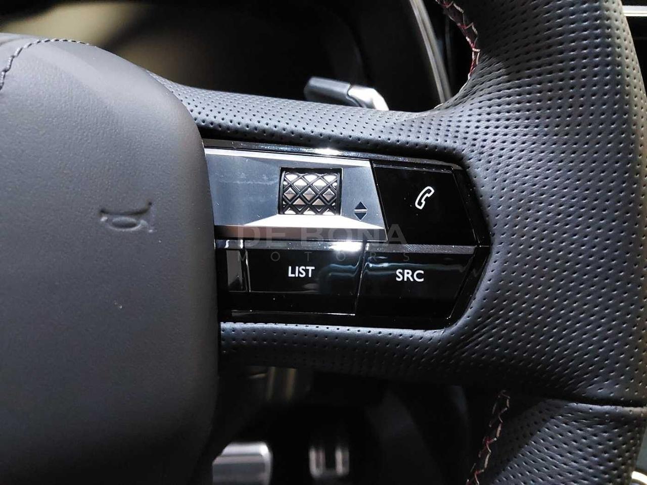 DS DS DS 7 Crossback usata, con interno interni in alcantara® performance line