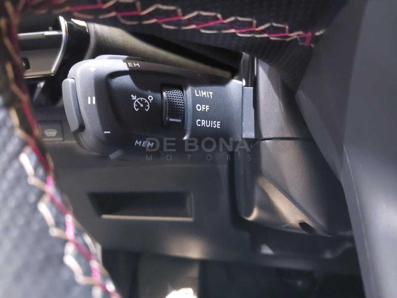 DS DS DS 7 Crossback usata, con Nessun airbag