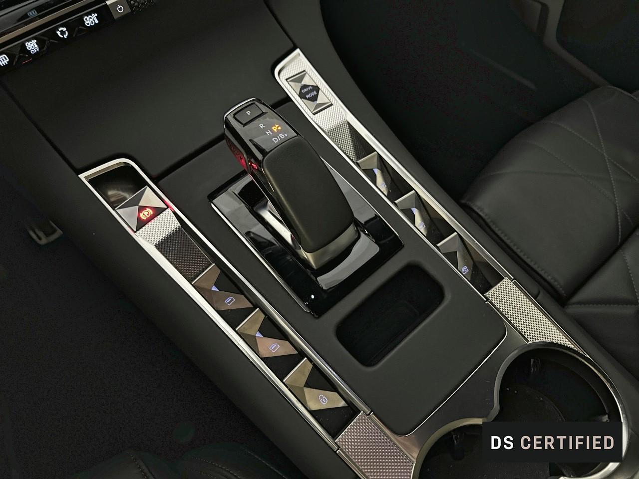 DS DS DS 7 Crossback usata, con alzacristalli elettrici anteriori e posteriori , numero ad impulso 2