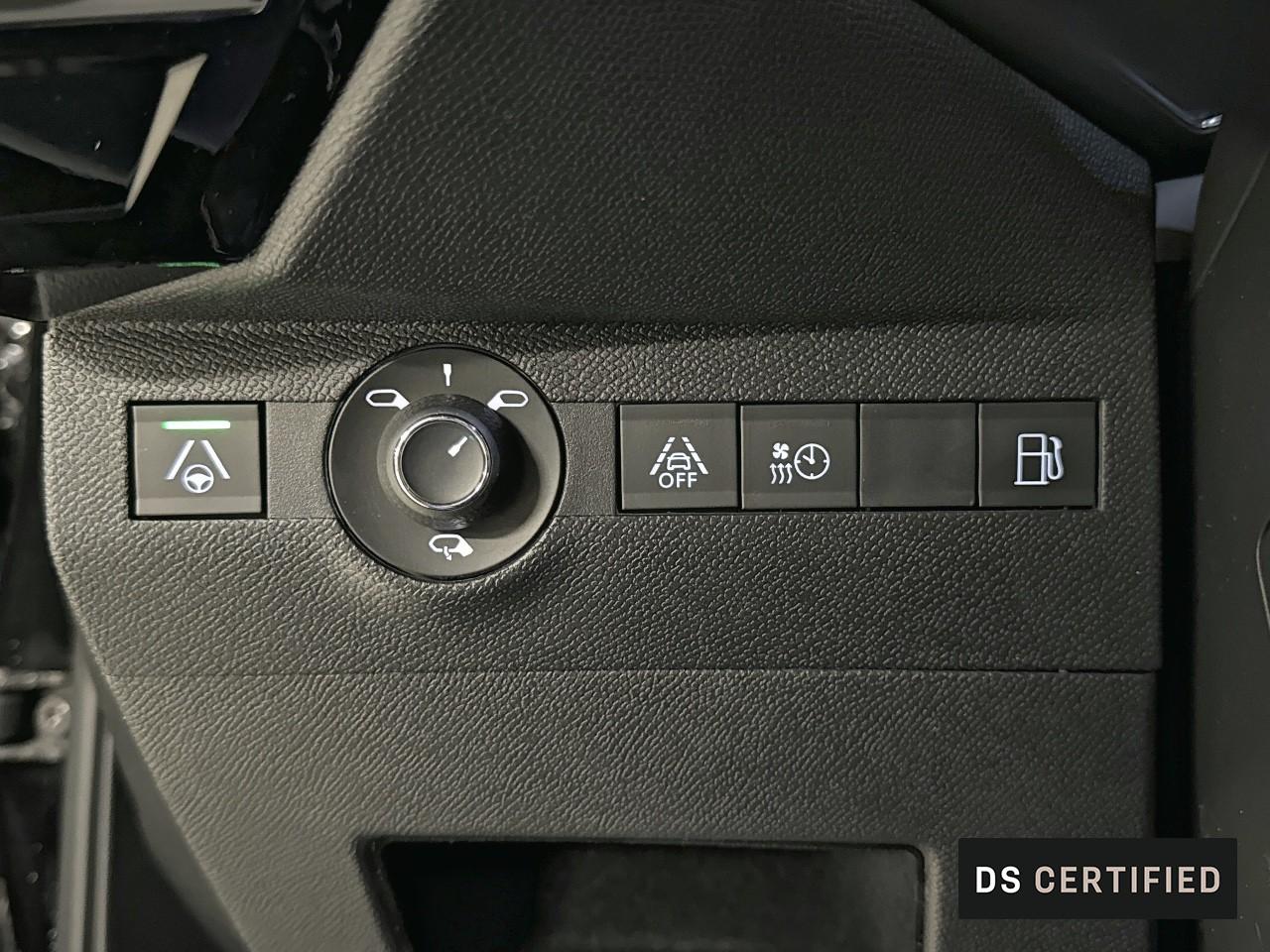 DS DS DS 7 Crossback usata, con assistenza al parcheggio posteriore e con monitor
