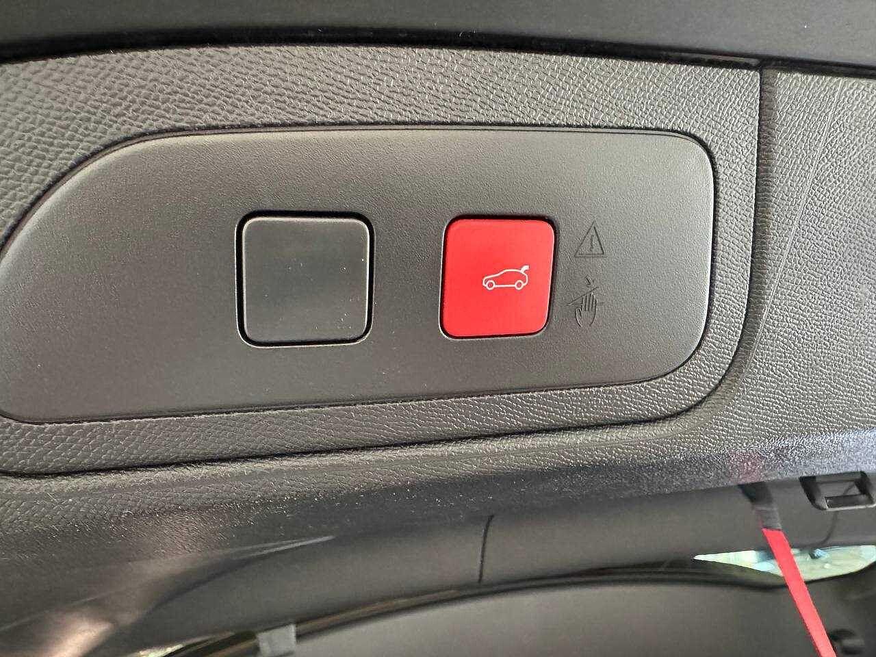 DS DS DS 7 Crossback usata, con 2x Airbag frontali (conducente + passeggero)