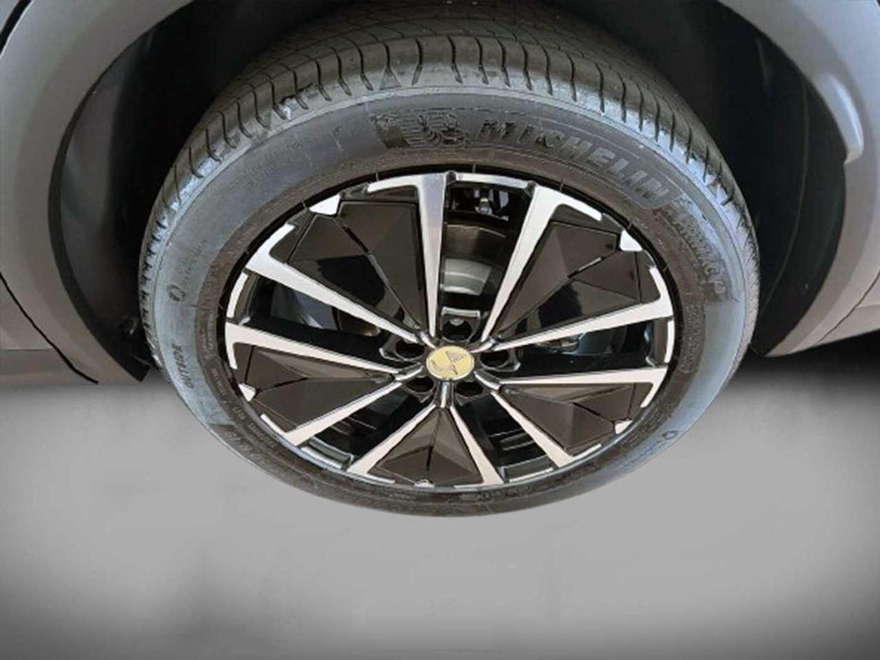 DS DS DS 7 Crossback usata, con Black Pack: DS Wings, Cornici finestrini, Loghi DS Neri