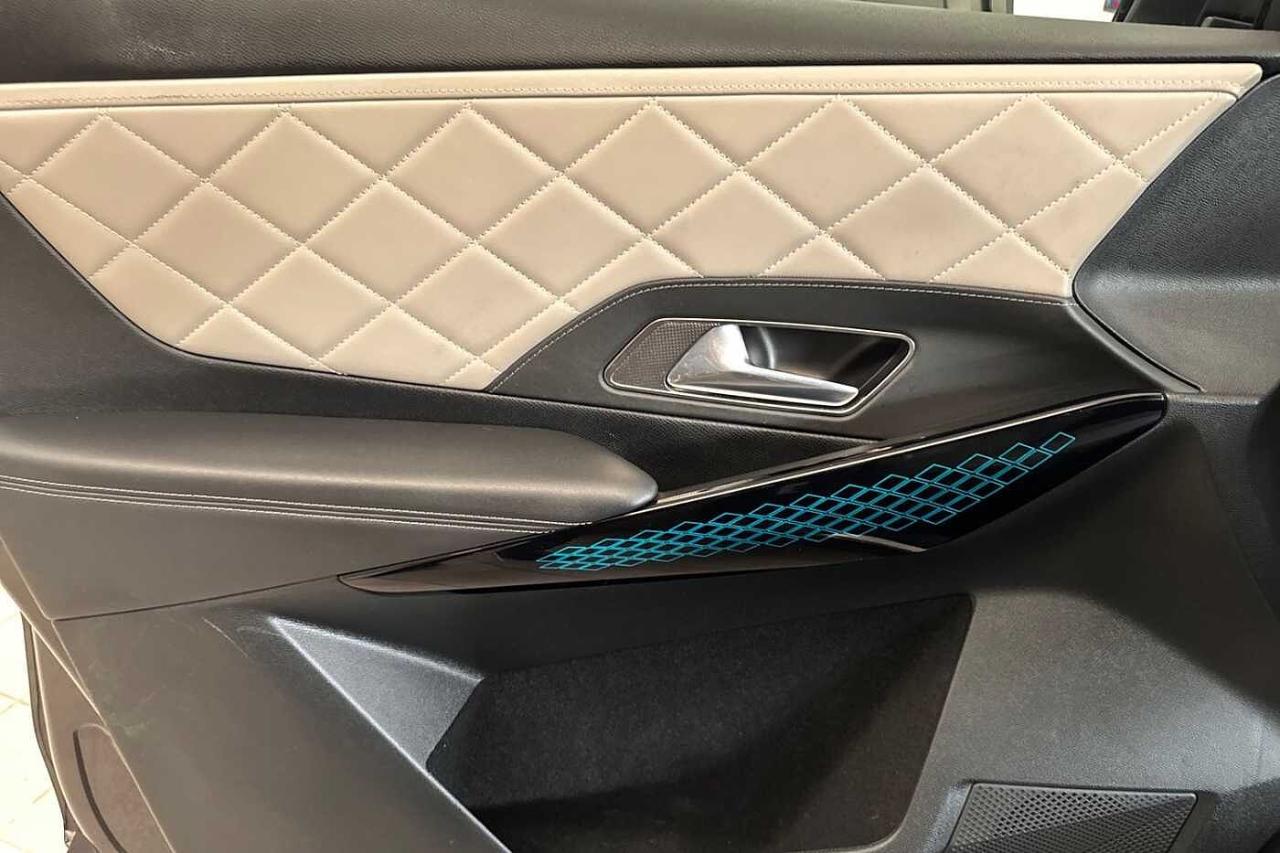 DS DS DS 7 Crossback usata, con assistenza alla frenata