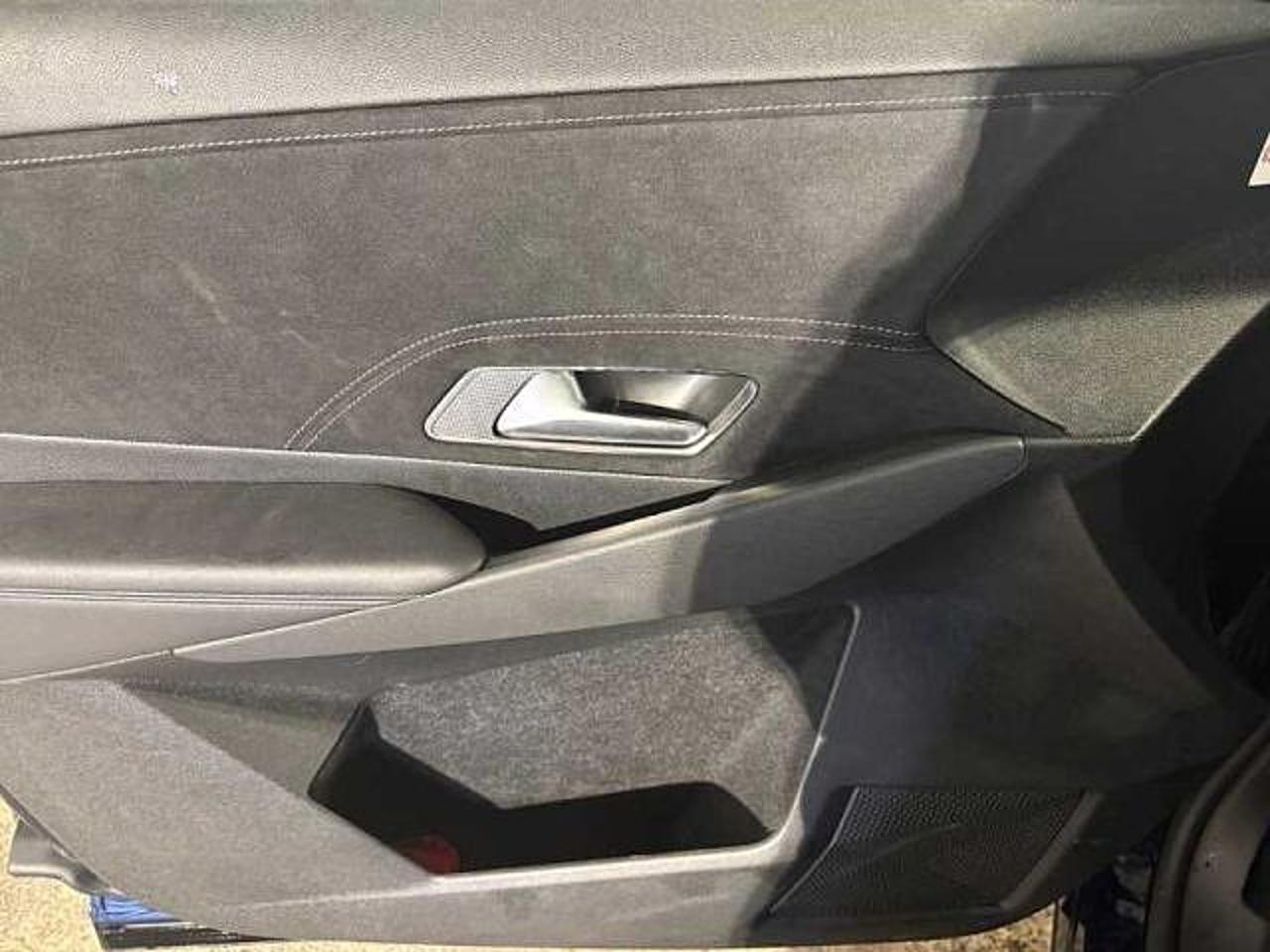 DS DS DS 7 Crossback usata, con barre/griglia porta tutto