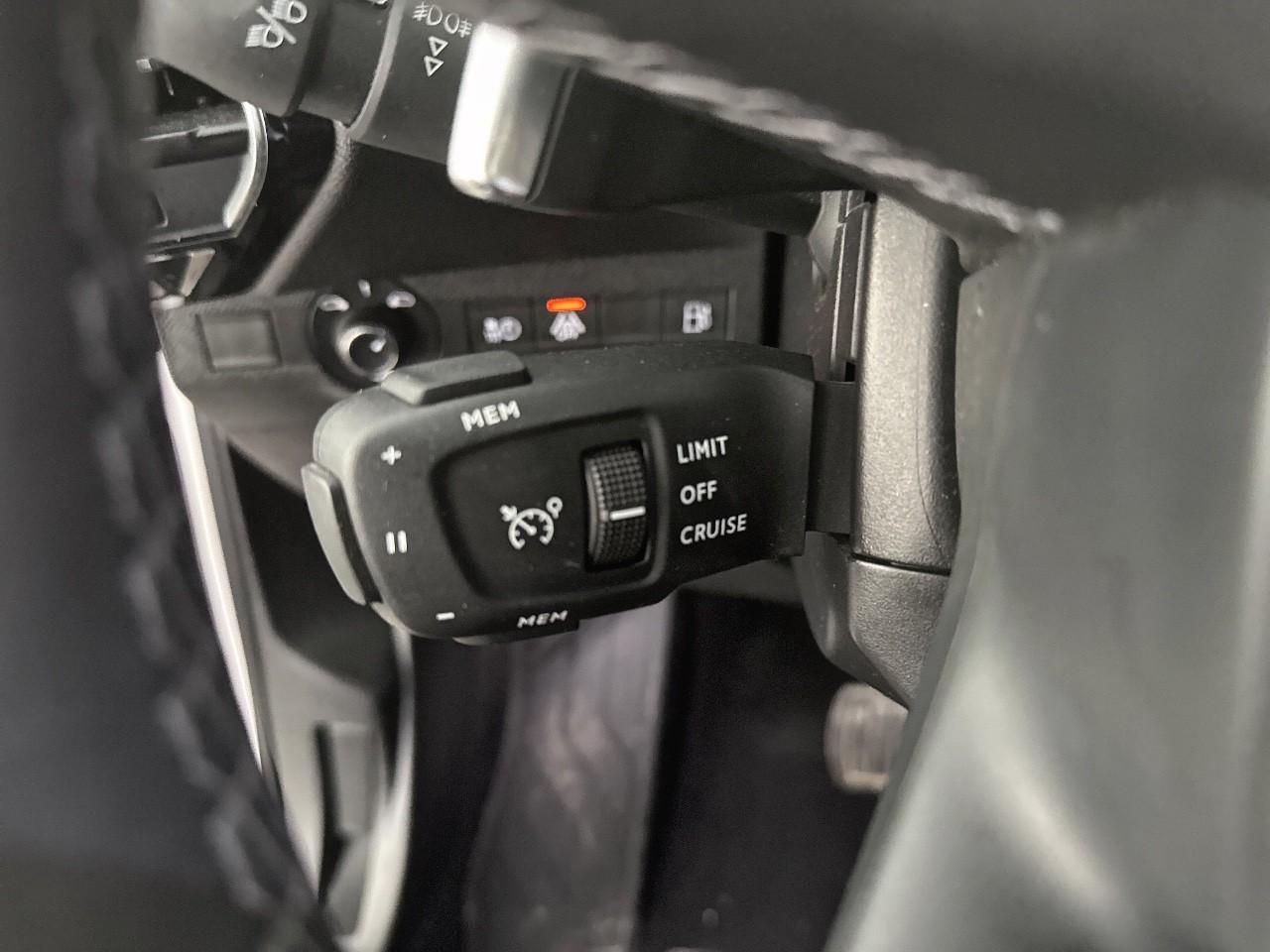 DS DS DS 7 Crossback usata, con alzacristalli elettrici anteriori e posteriori , numero ad impulso 2