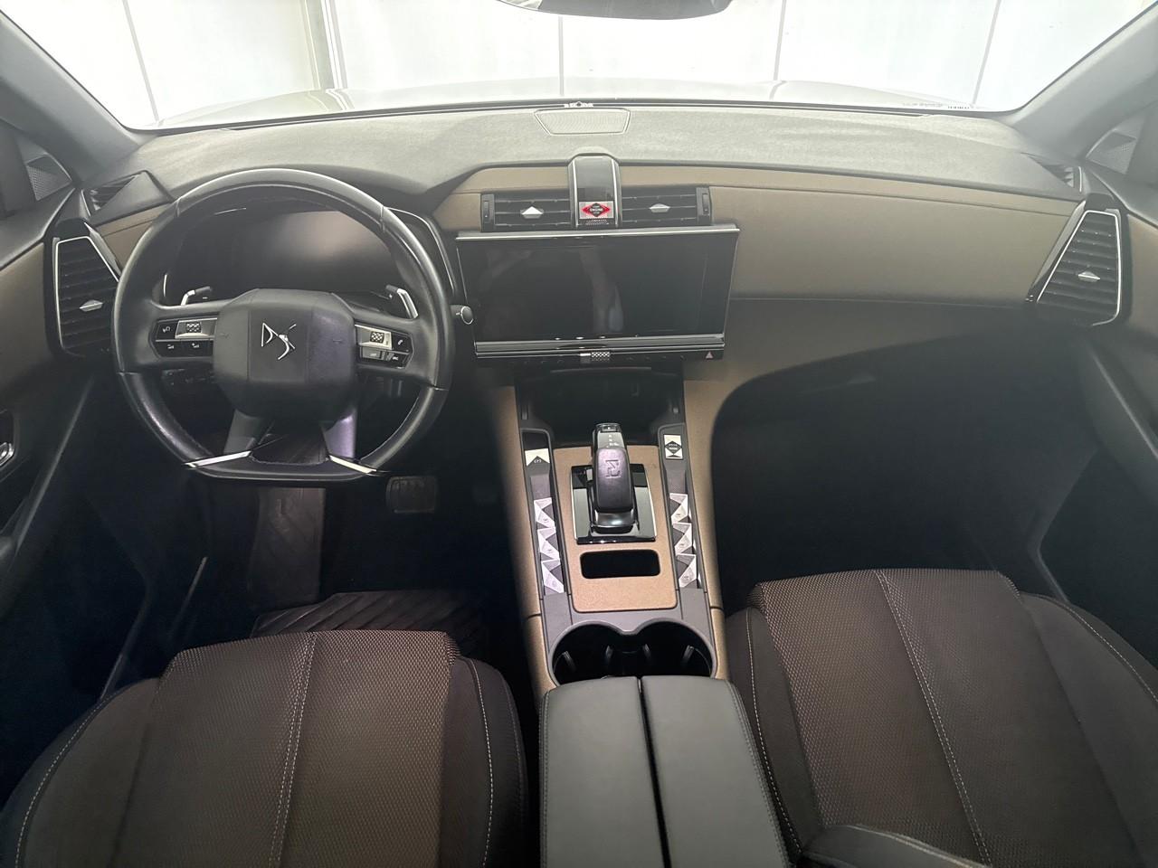 DS DS DS 7 Crossback usata, con climatizzatore a controllo automatico