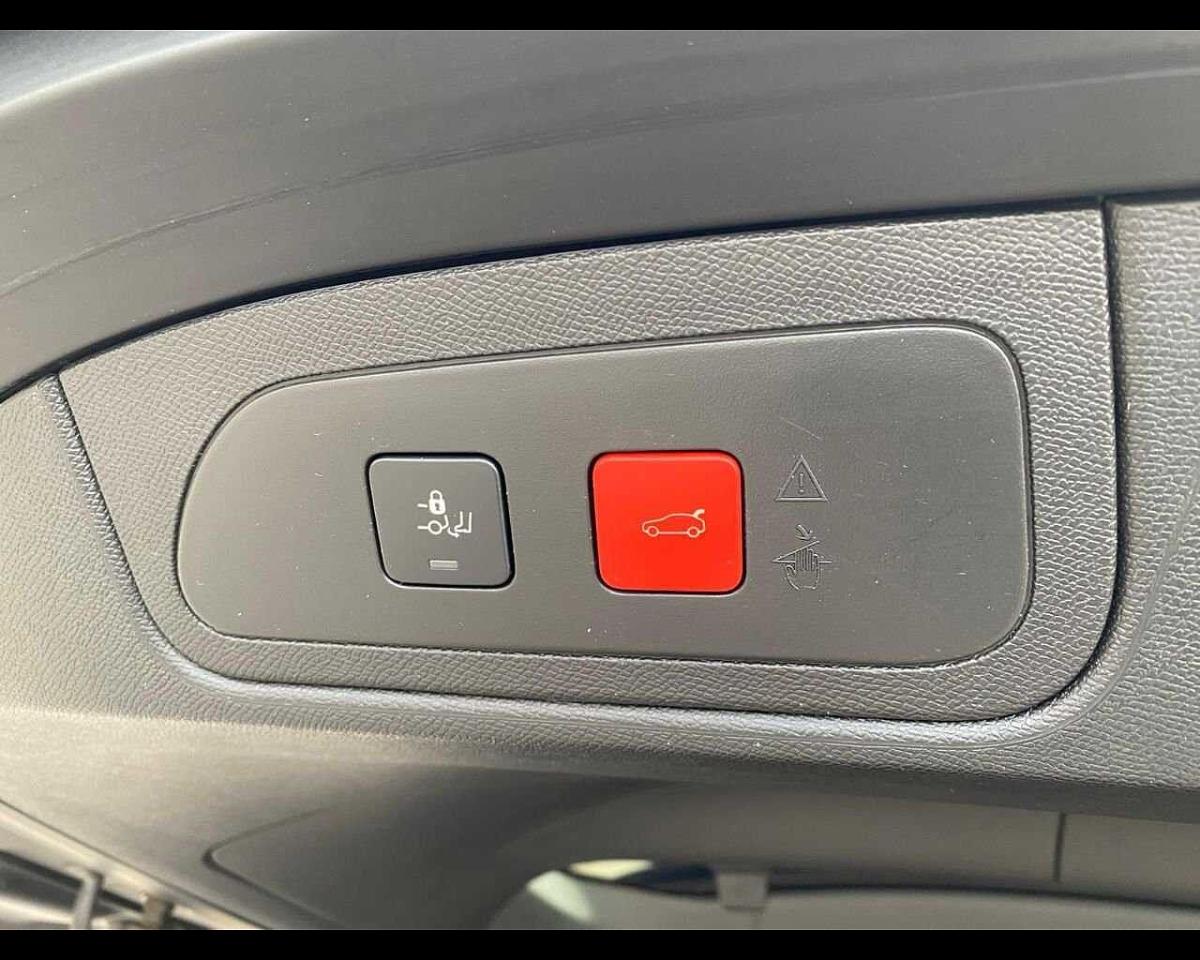 DS DS DS 7 Crossback usata, con 5 porte