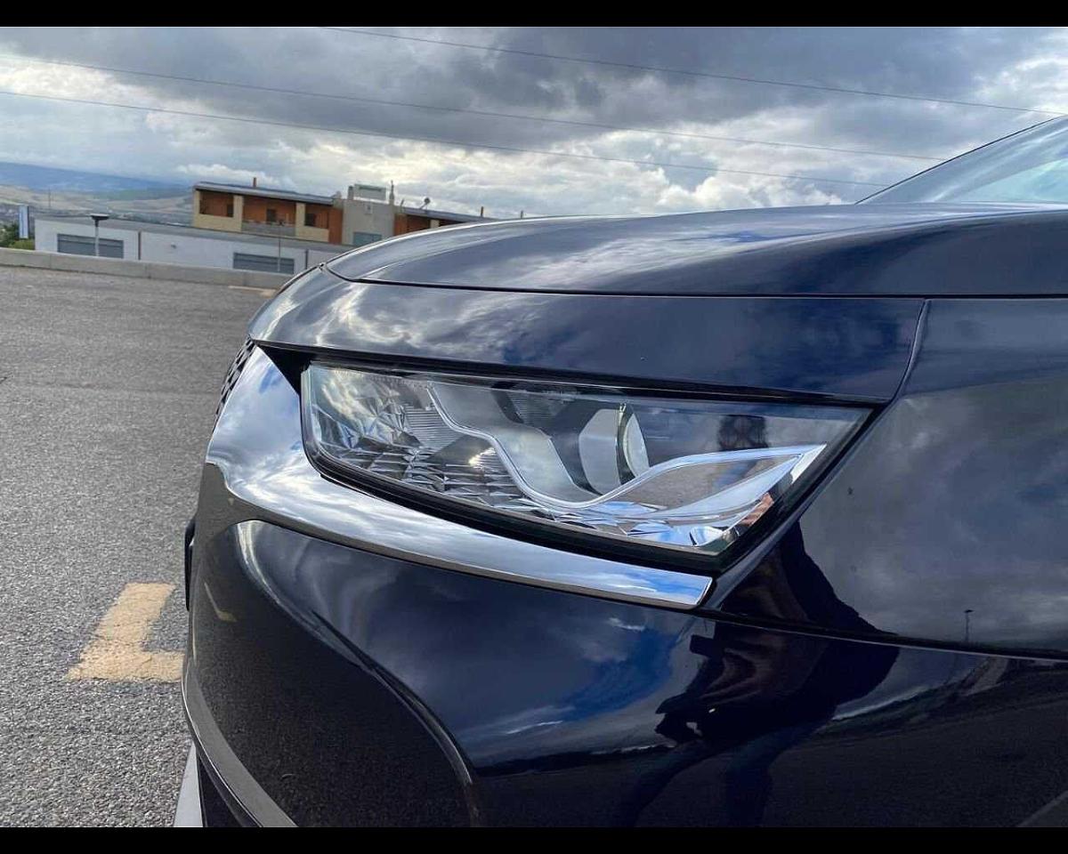 DS DS DS 7 Crossback usata, con cerchi in lega leggera