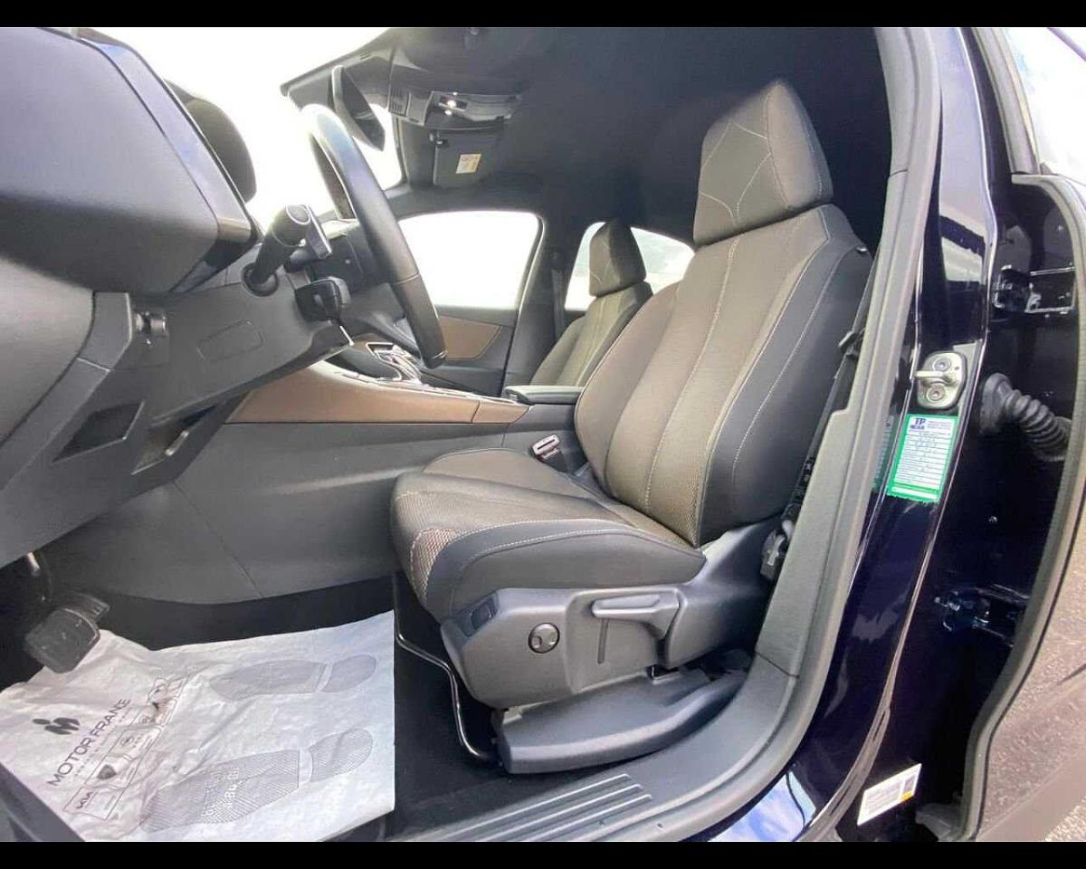 DS DS DS 7 Crossback usata, con doppia presa usb posteriore