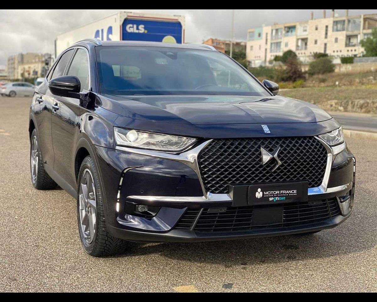 DS DS DS 7 Crossback usata, con fari anteriori a led diurni