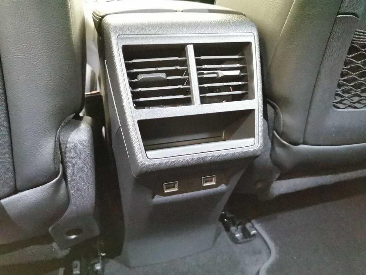 DS DS DS 7 Crossback usata, con interno nero