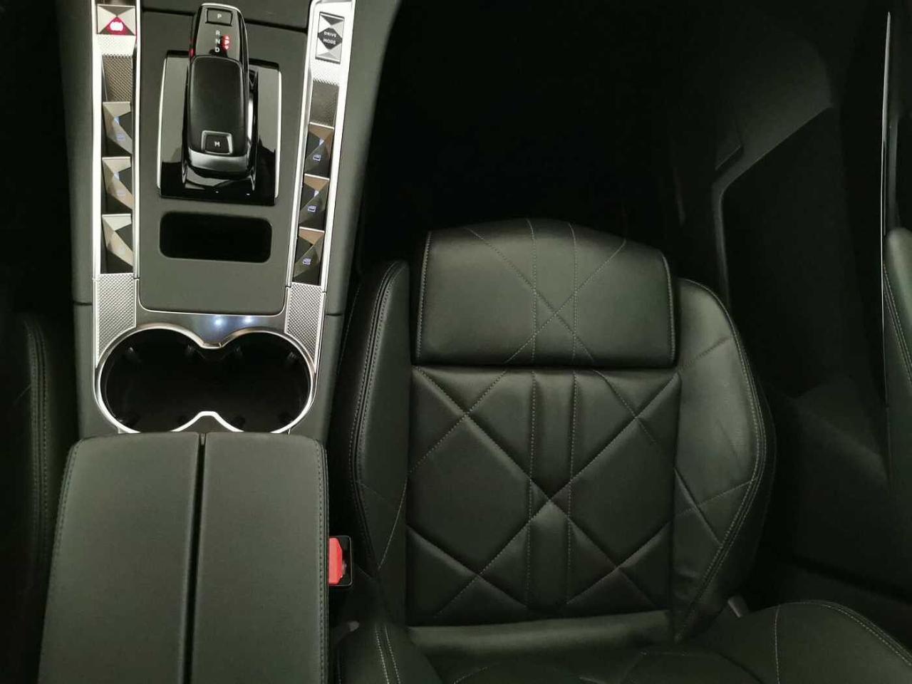 DS DS DS 7 Crossback usata, con sensore pioggia