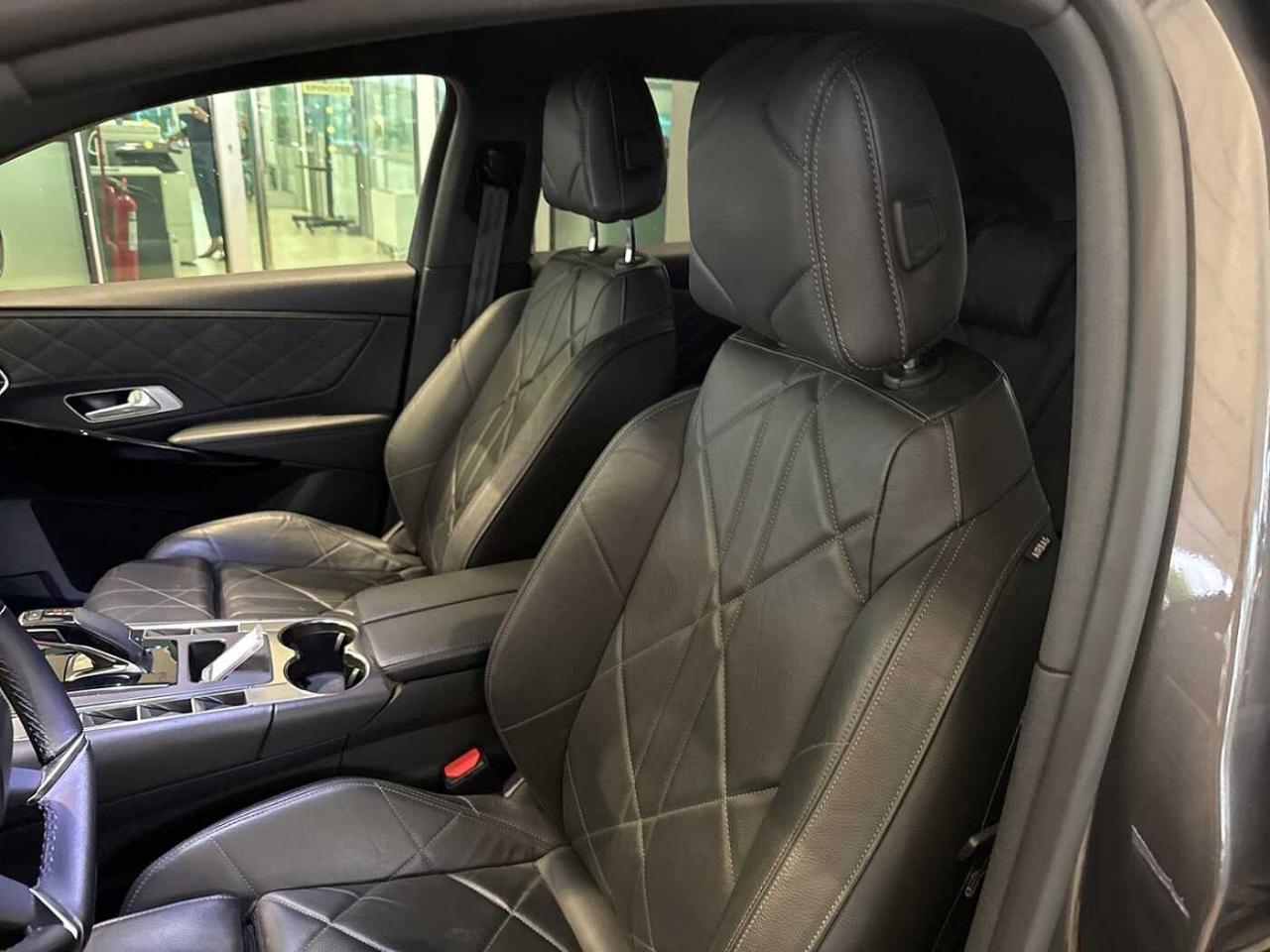 DS DS DS 7 Crossback usata, con 8 marce