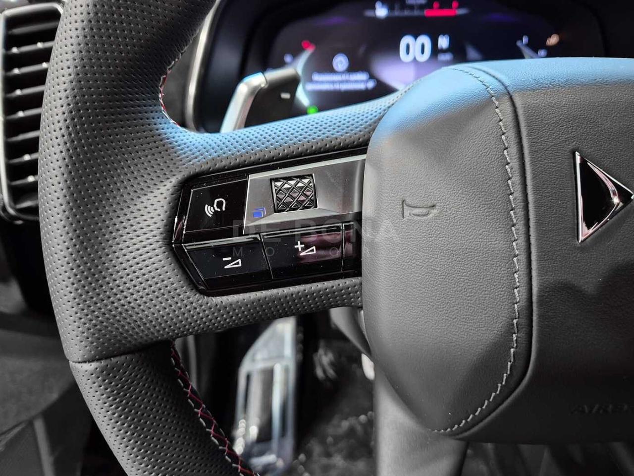 DS DS DS 7 Crossback usata, con 5 porte