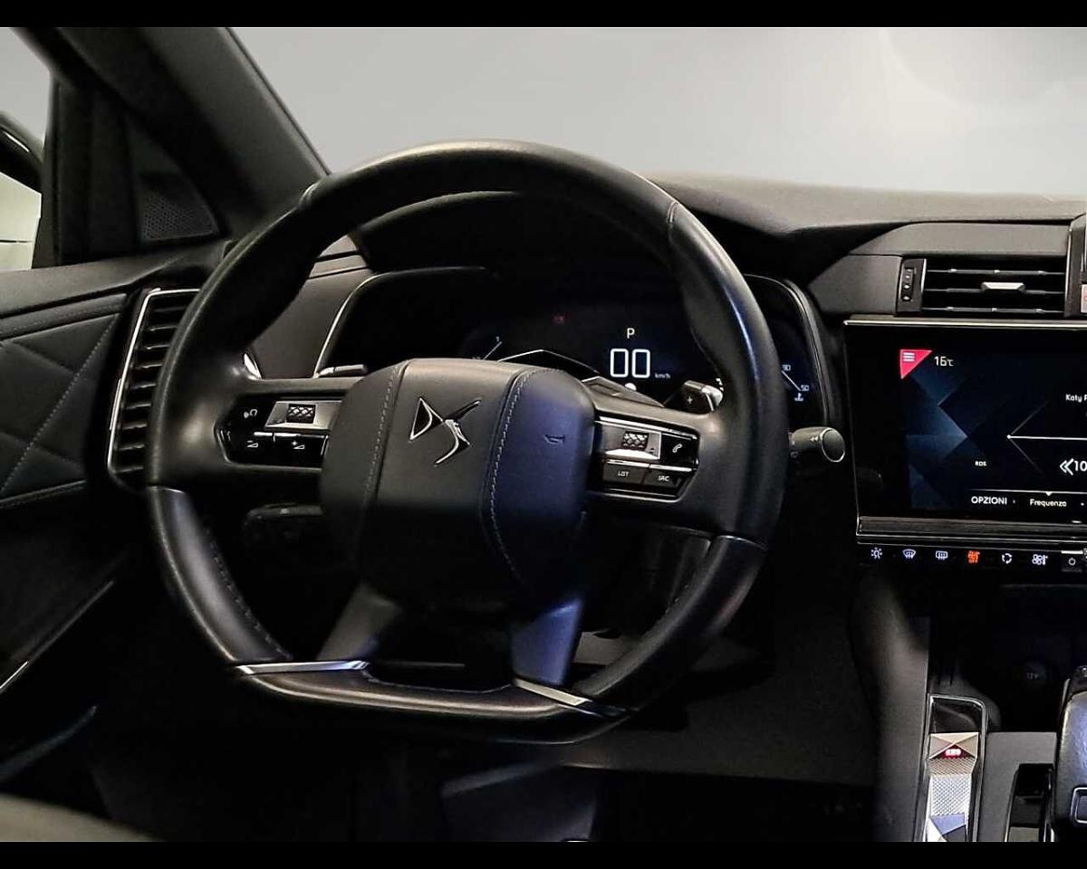 DS DS DS 7 Crossback usata, con 5 porte