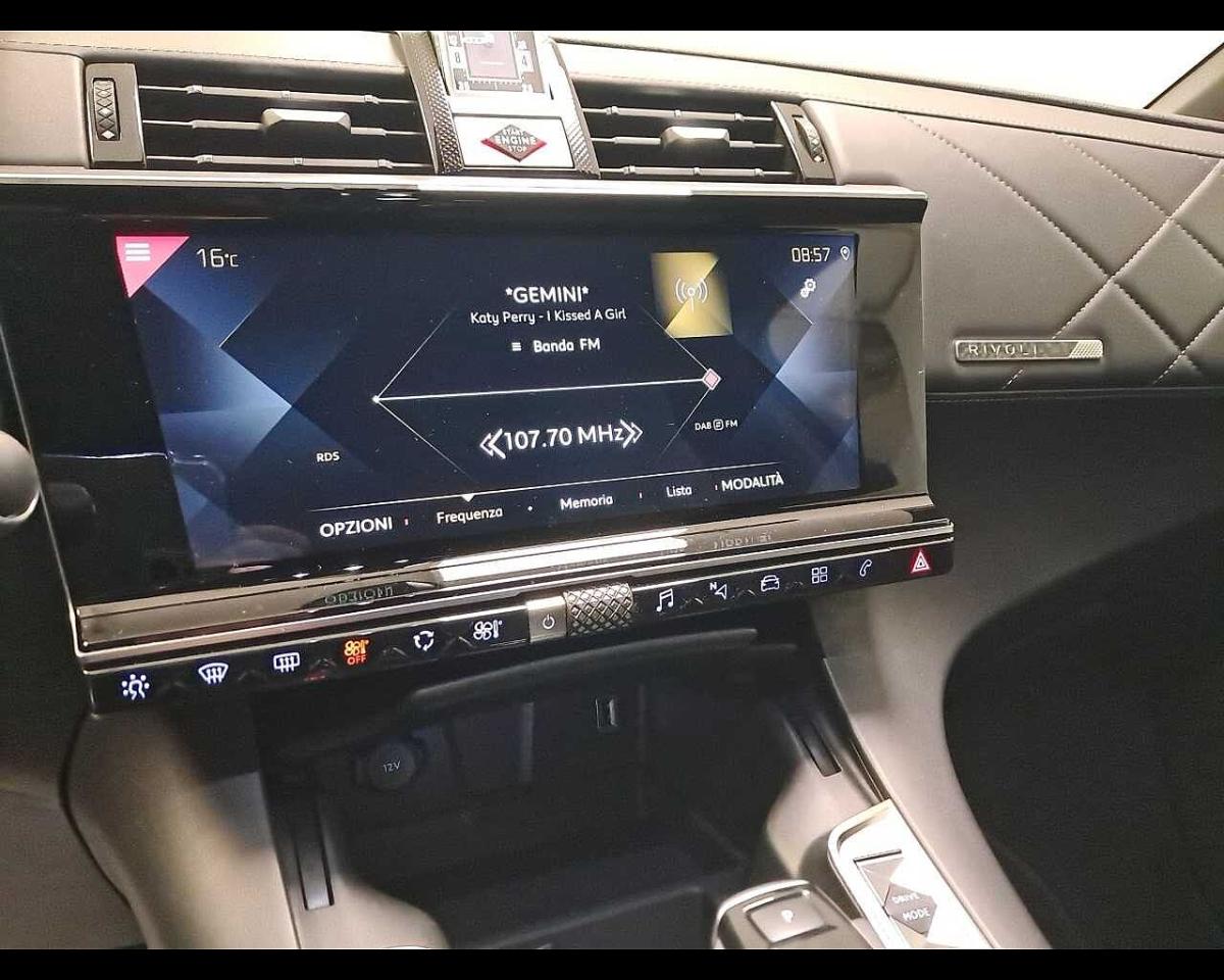 DS DS DS 7 Crossback usata, con 8 marce