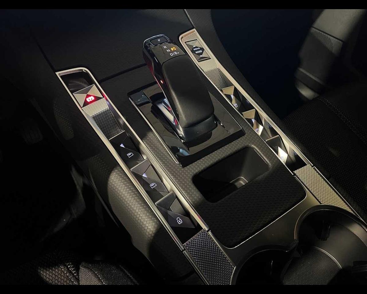 DS DS DS 7 Crossback usata, con 4x4