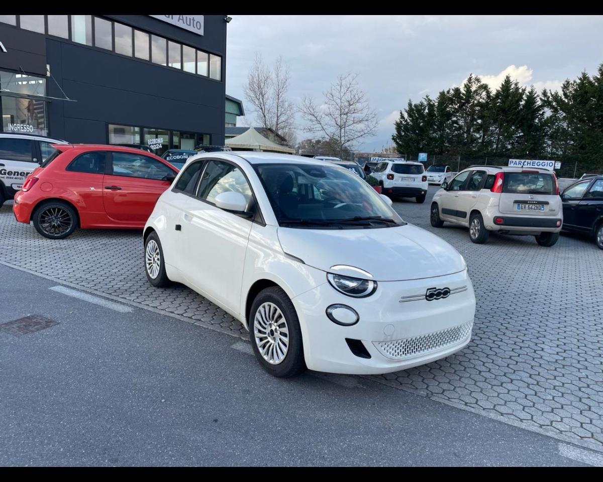 Fiat Fiat 500 500 500e Nuova Hatchback My23 La Nuova - 320 Berlina