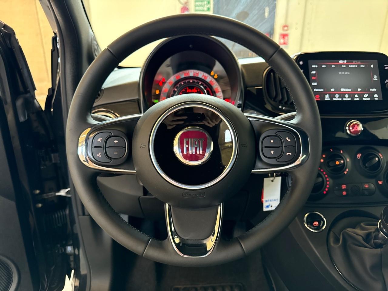 Fiat Fiat 500 usata, con 7,00 display multifunzionale touch screen, plancia centrale 1, 17,8, fisso e no