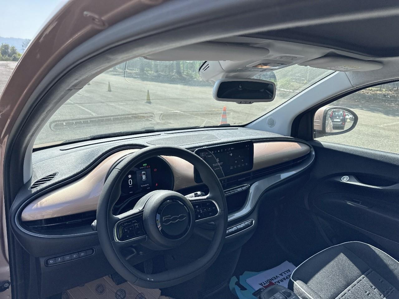 Fiat Fiat 500 usata, con chiusura centralizzata scheda , incl. cristalli elettrici