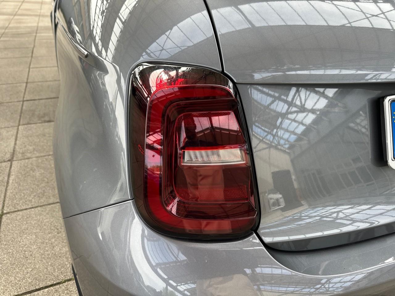 Fiat Fiat 500 usata, con assistenza al parcheggio posteriore e con monitor