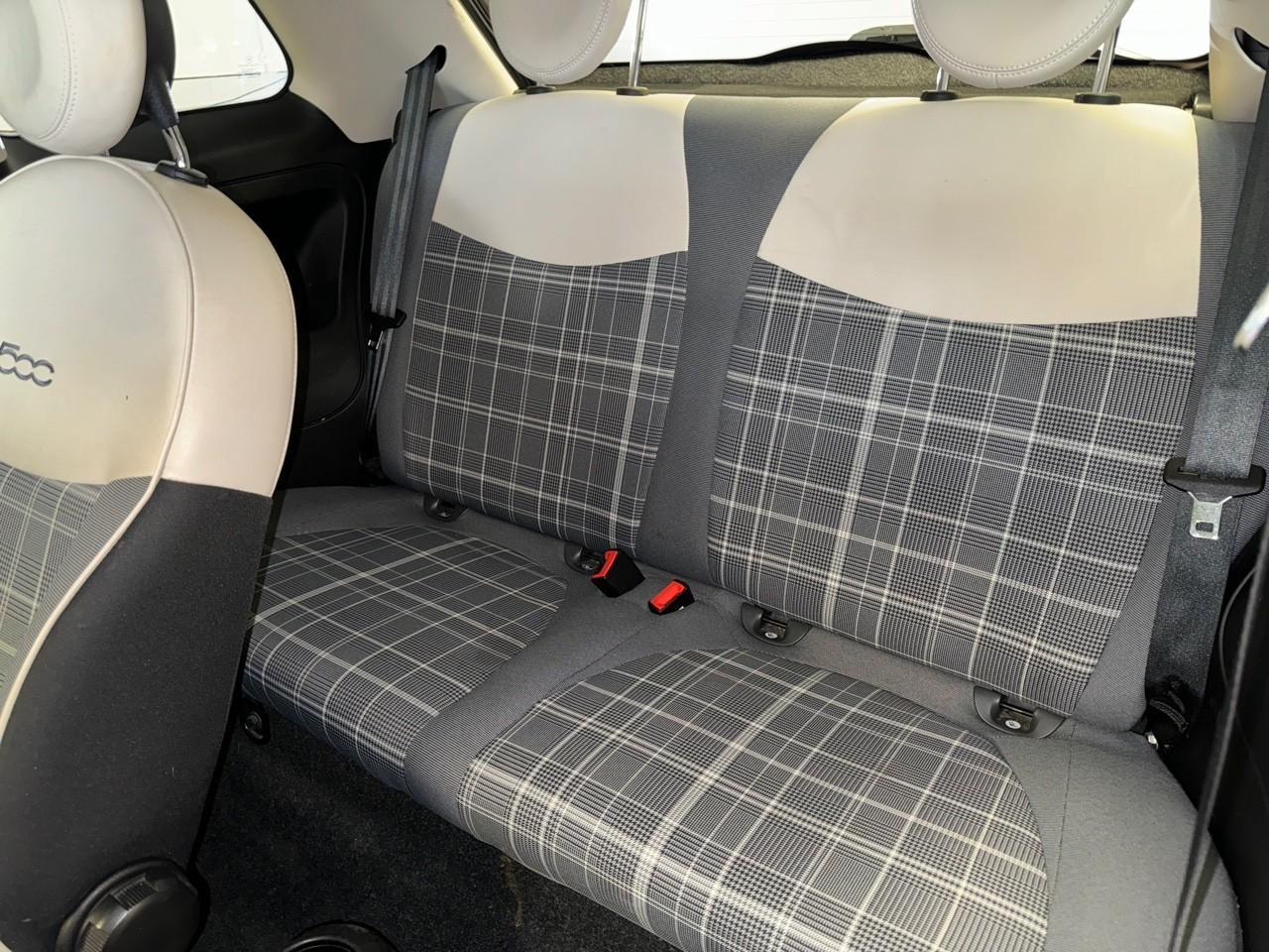 Fiat Fiat 500 usata, con 2 poggiatesta sedili ant. e sedili post. , con reg. in altezza