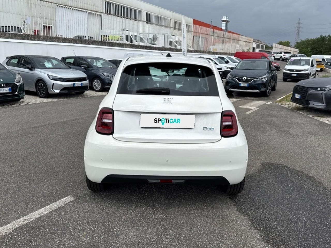 Fiat Fiat 500 usata, con chiusura centralizzata scheda , incl. cristalli elettrici