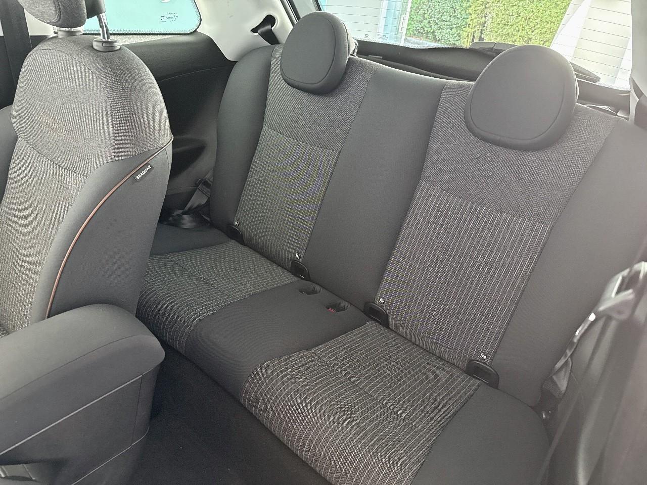 Fiat Fiat 500 usata, con 2 poggiatesta sedili ant. e sedili post. , con reg. in altezza