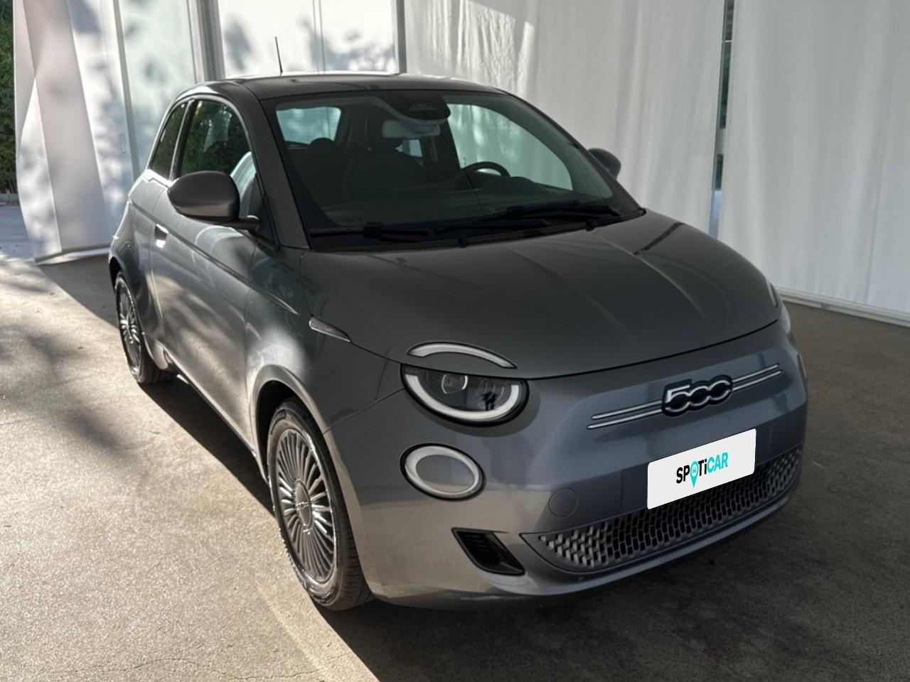 Fiat Fiat 500 usata, con avviso superamento corsia attivazione sterzo