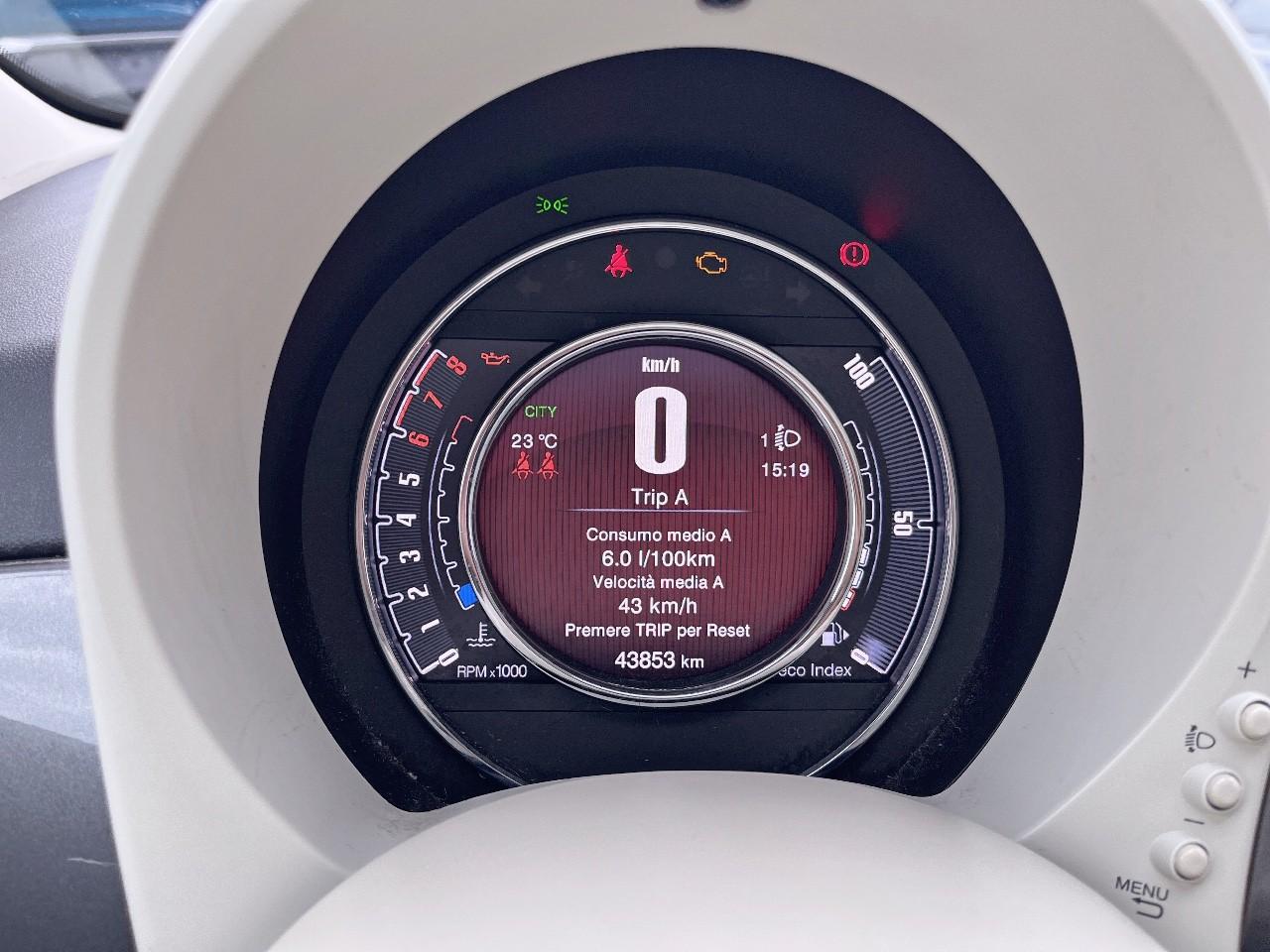 Fiat Fiat 500 usata, con 7,00 display multifunzionale touch screen, plancia centrale 1, 17,8, fisso e no