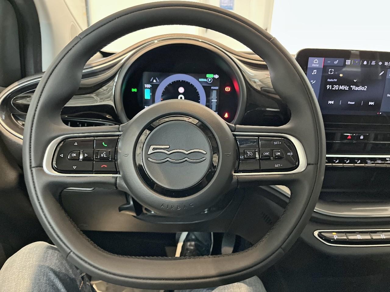 Fiat Fiat 500 usata, con aggiornamenti via etere aggiornamenti ota
