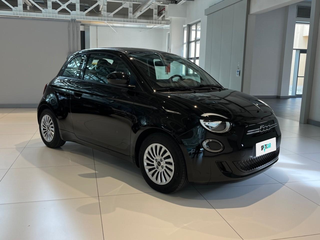 Fiat Fiat 500 usata, con attivazione vocale alexa