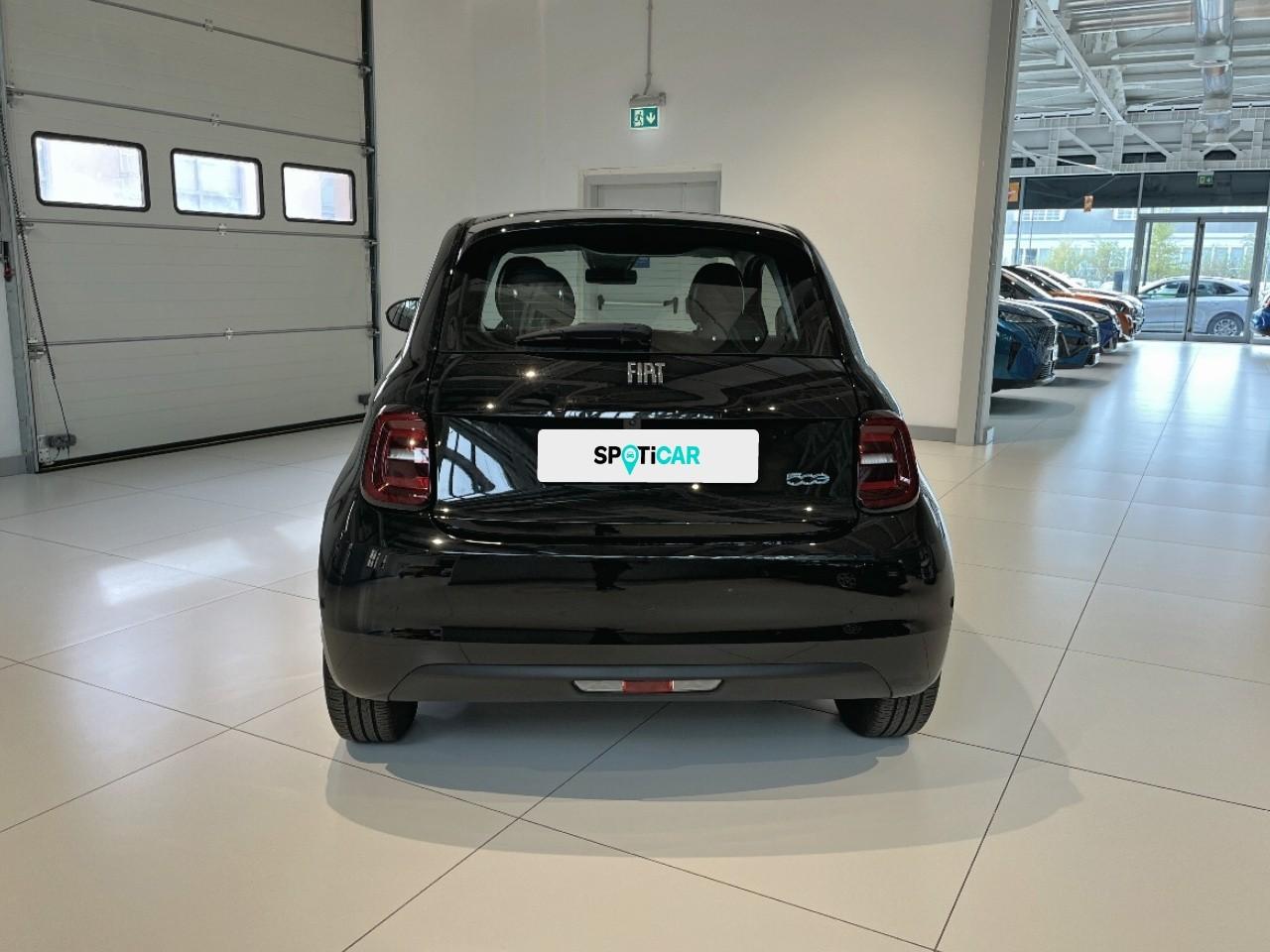 Fiat Fiat 500 usata, con chiamata di emergenza