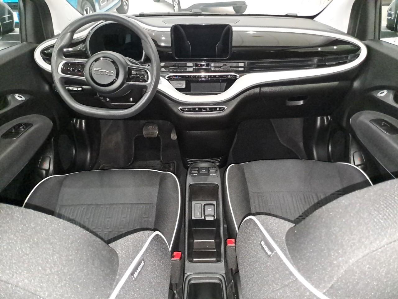Fiat Fiat 500 usata, con comandi apps