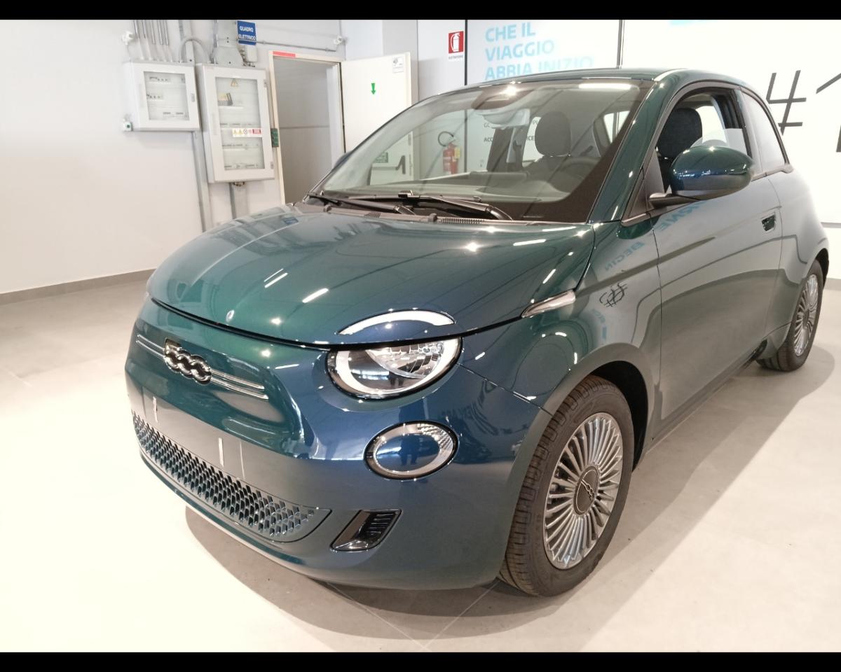 Fiat Fiat 500 500 La Nuova Serie1 La Nuova - Icon 320 Berlina