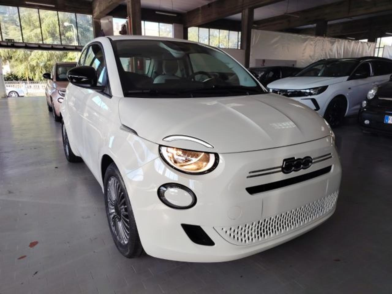 Fiat Fiat 500 500 Berlina Hybrid Icon km0 PROMO