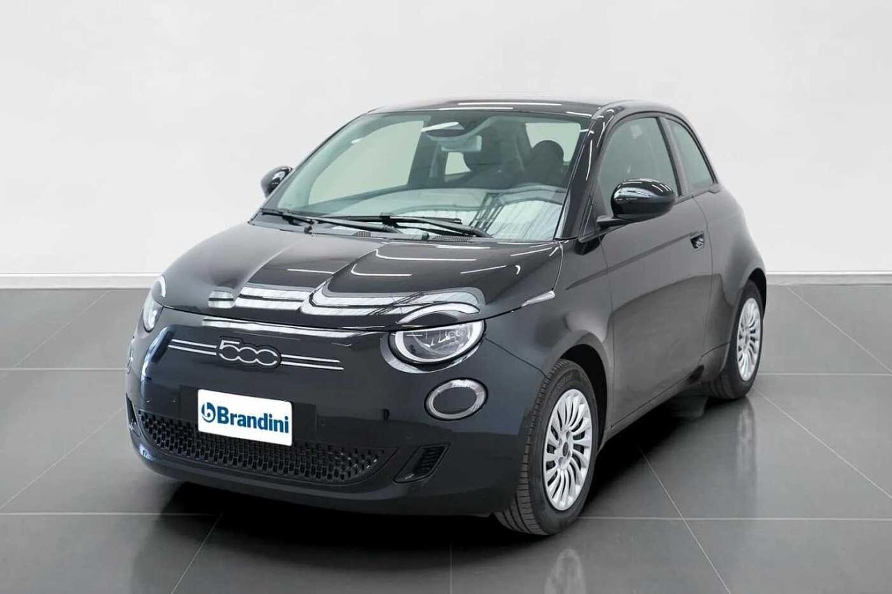 Fiat Fiat 500 500 E Nuova 500 Hatchback My23 La Nuova 500 - 320 Berlin
