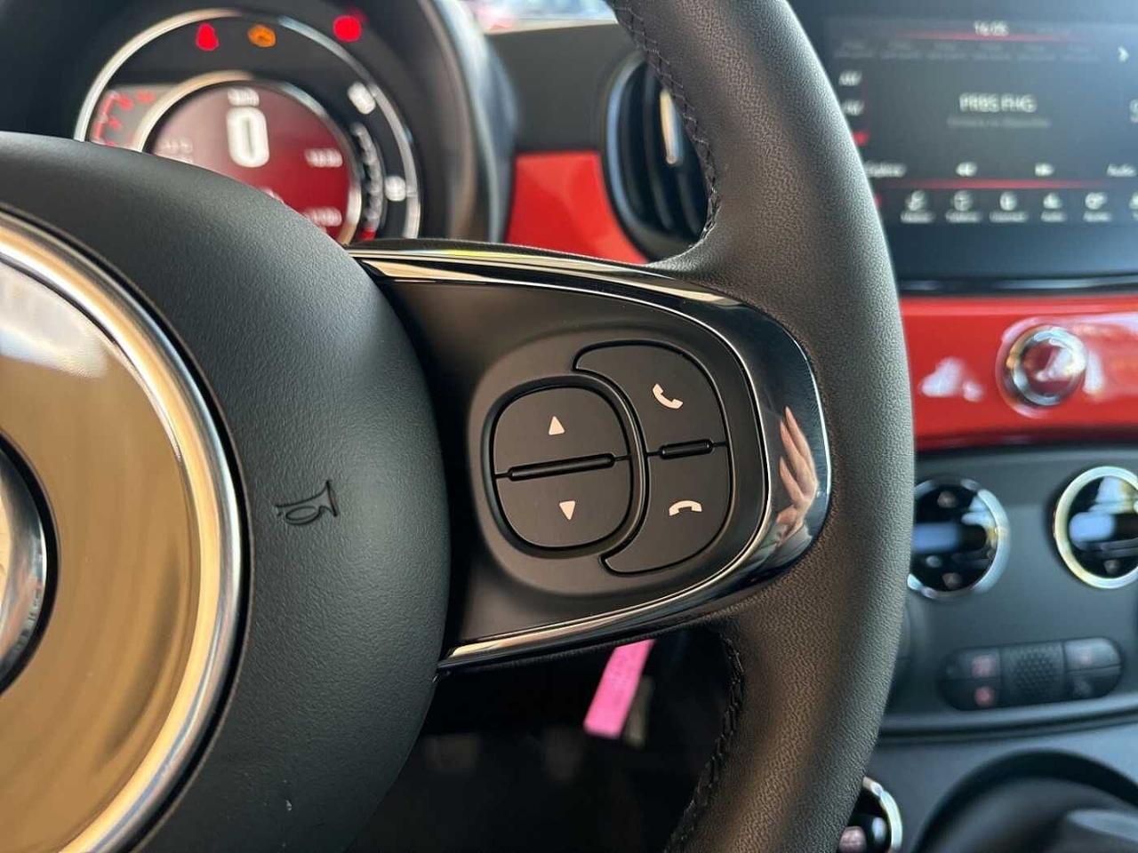 Fiat Fiat 500C usata, con luci diurne a led