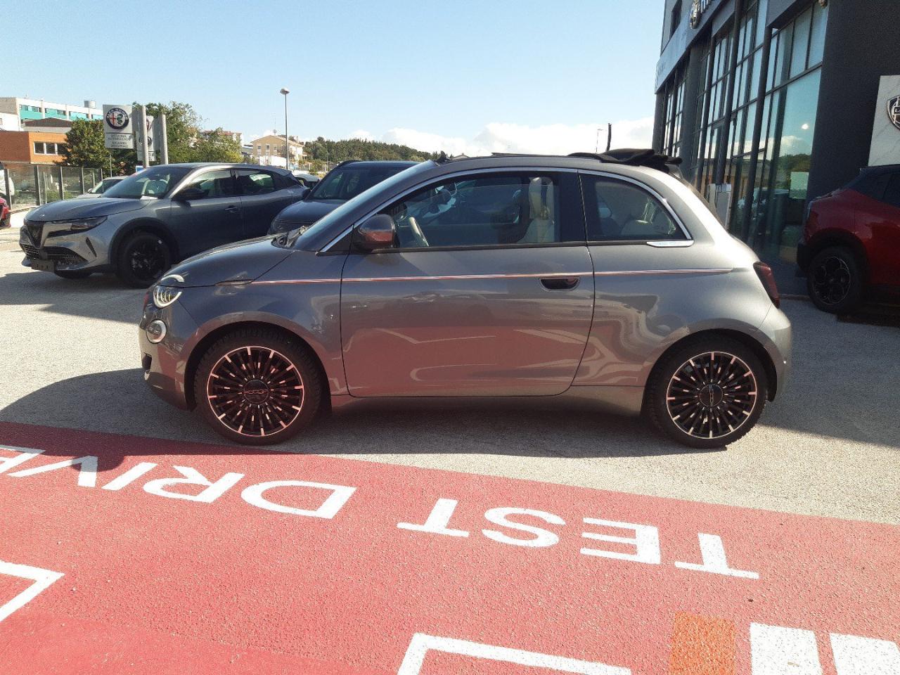 Fiat Fiat 500C usata 11