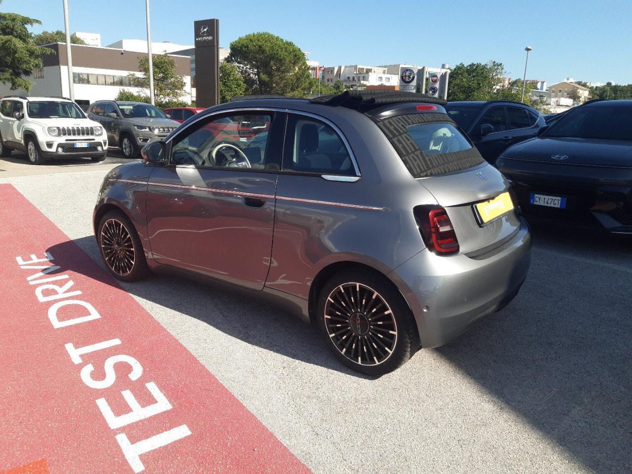 Fiat Fiat 500C usata 22